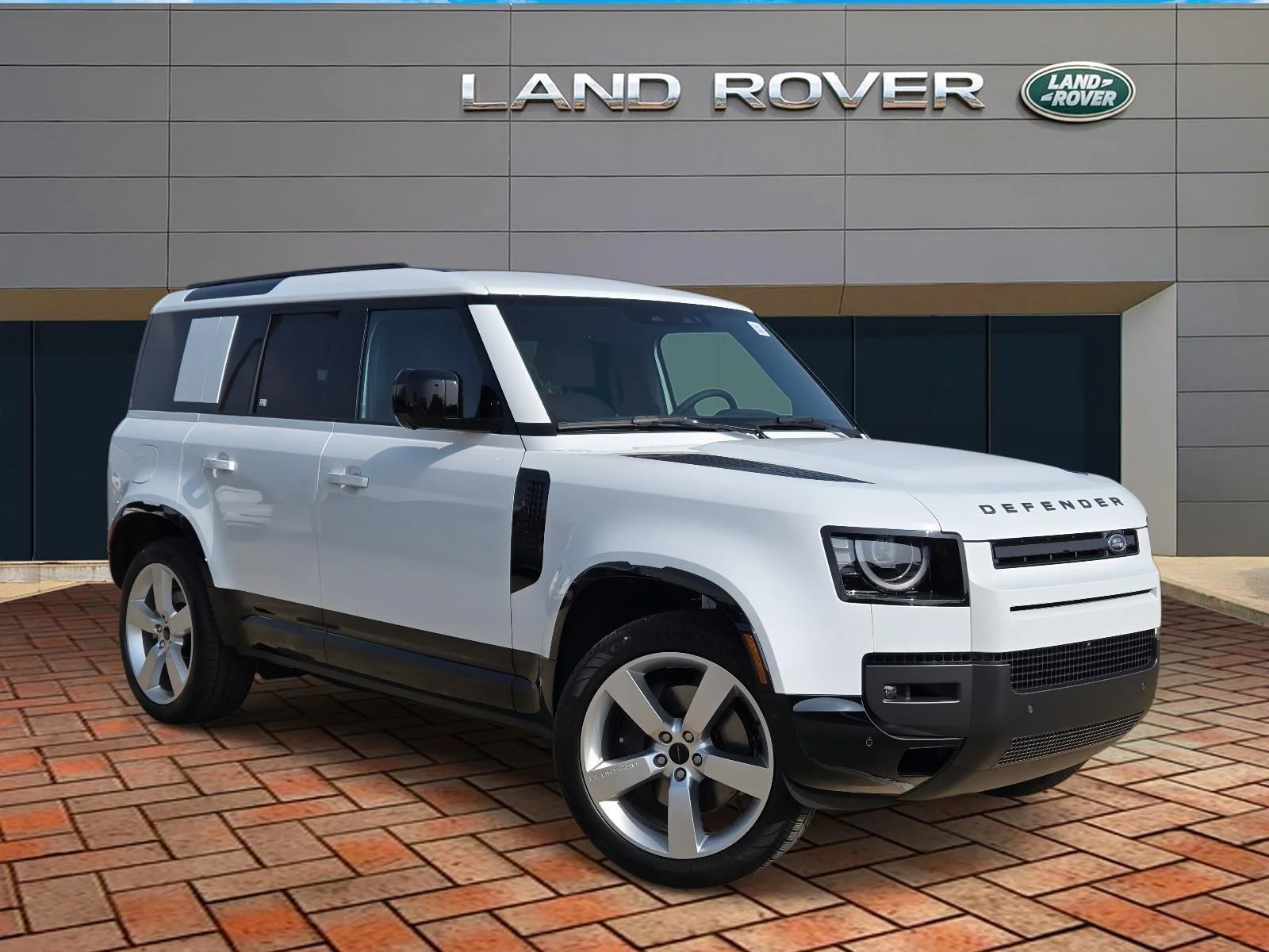 2026 Land Rover Defender 110 X-Dynamic SE P400's photo