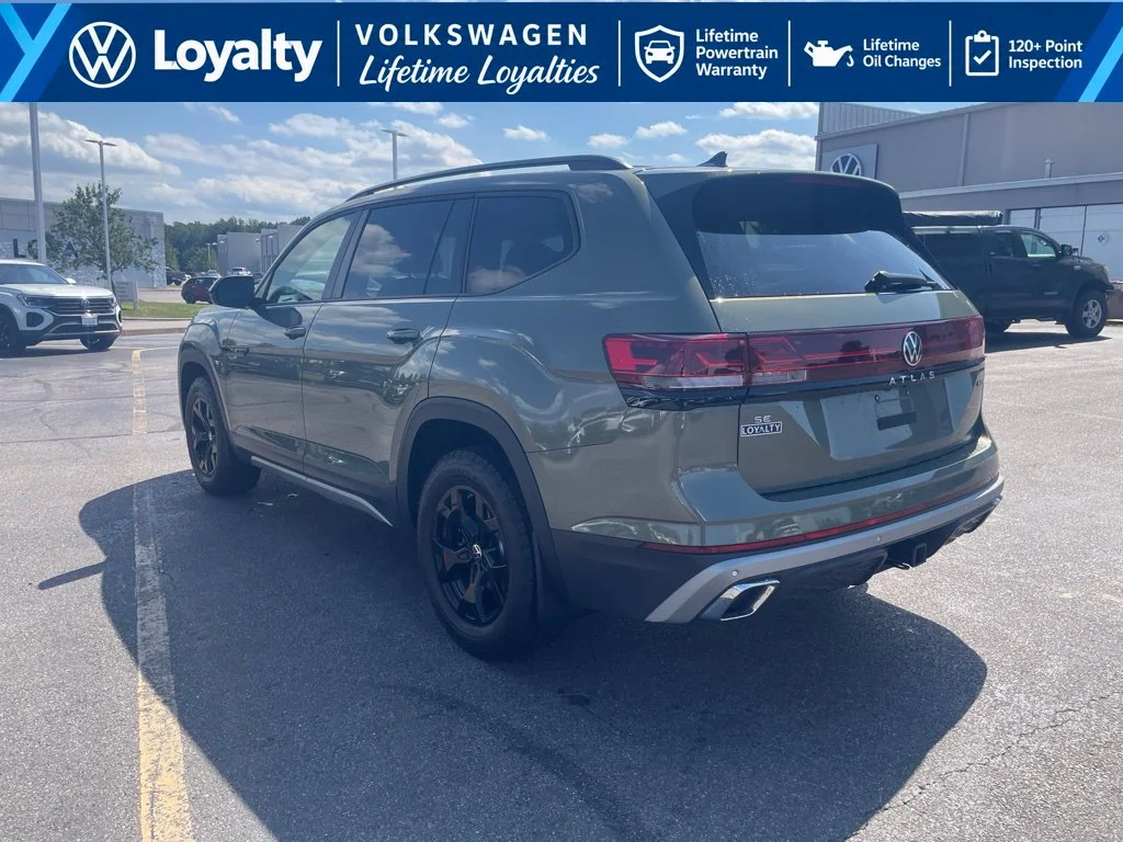 Used 2026 Green Volkswagen Peak Edition image 3