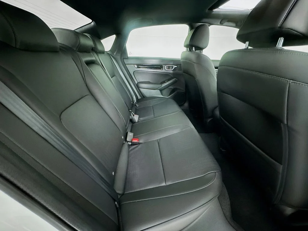 New 2026 Solar Silver Metallic Honda Sport Touring image 37
