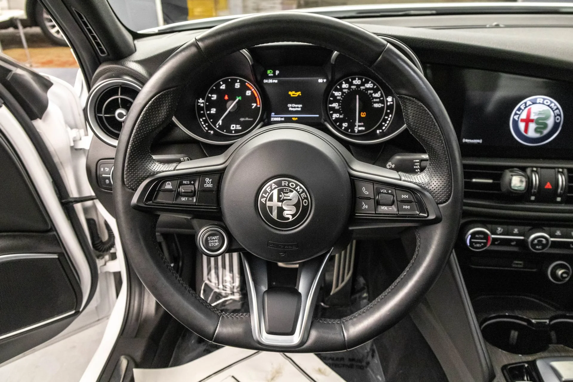 Used 2022 White Alfa Romeo Ti image 24