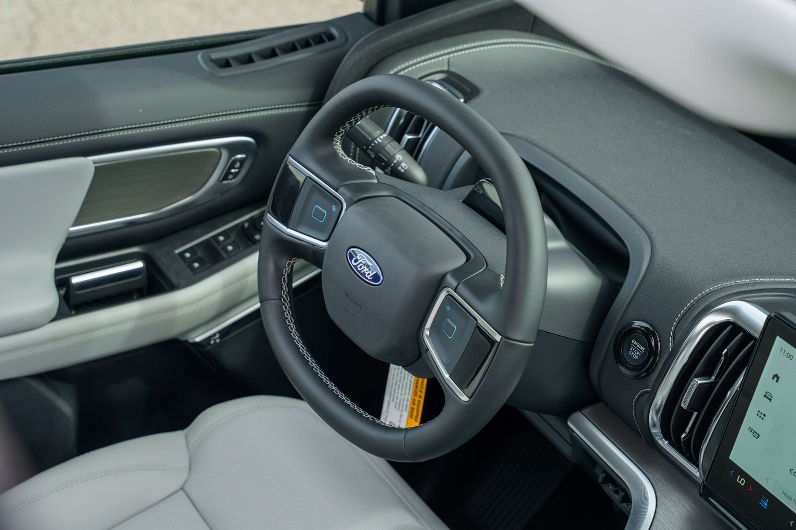 New 2027 Blue Ember Metallic Ford MAX Platinum image 21