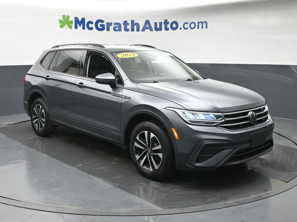 Certified Used 2023 Gray Volkswagen 2.0T S image 2