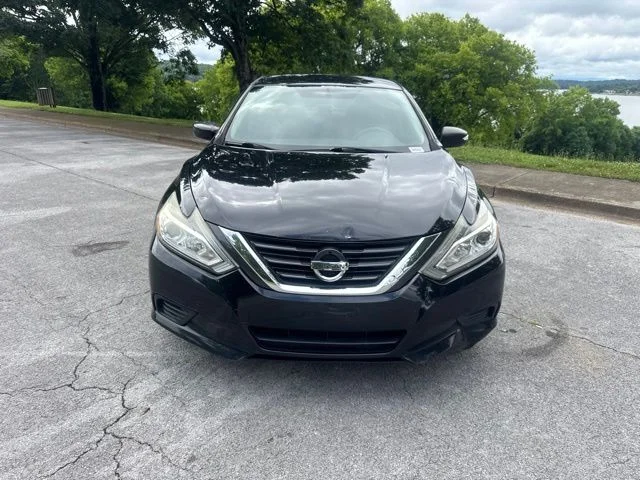 Used 2017 Black Nissan 2.5 S image 2