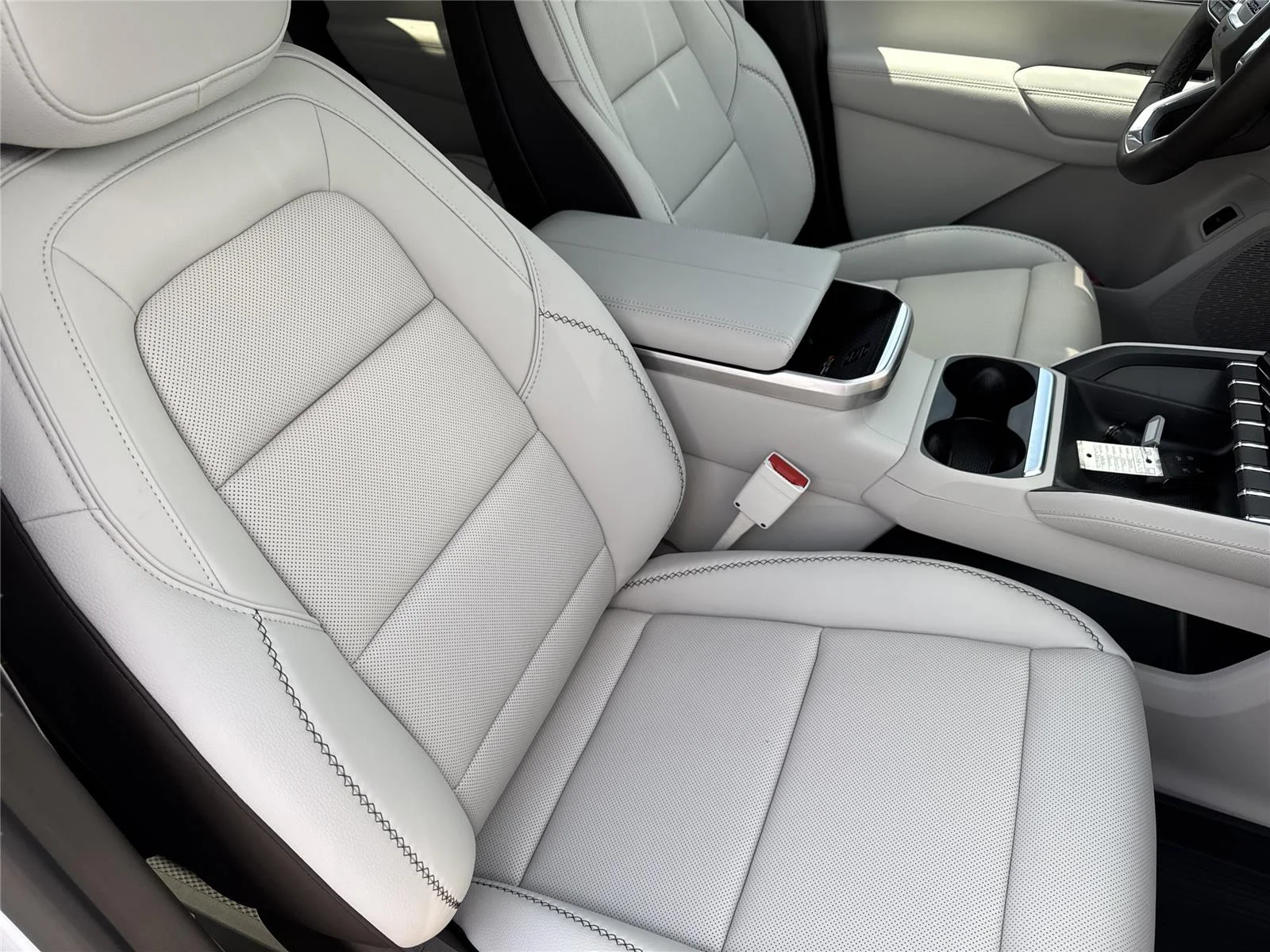 New 2026 Glacier White Tricoat GMC Denali image 13