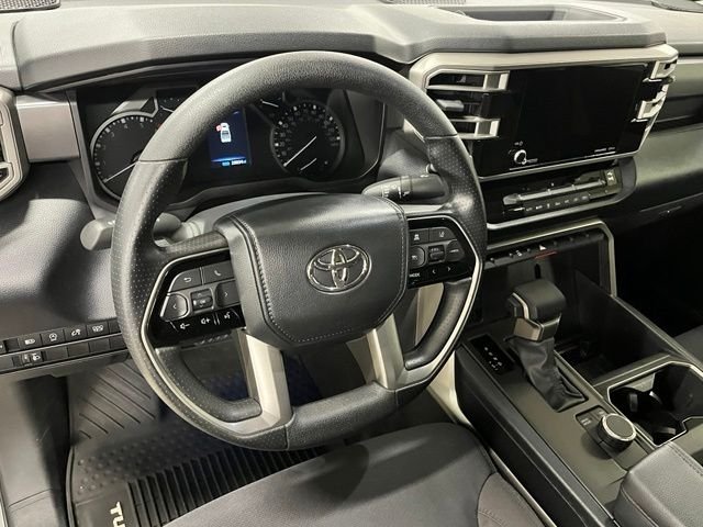 Used 2024  Toyota SR5 image 15