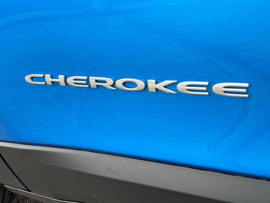 2022 Jeep Cherokee Latitude Lux - Photo 34