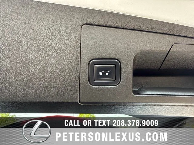 Used 2023 White Cadillac Sport image 22