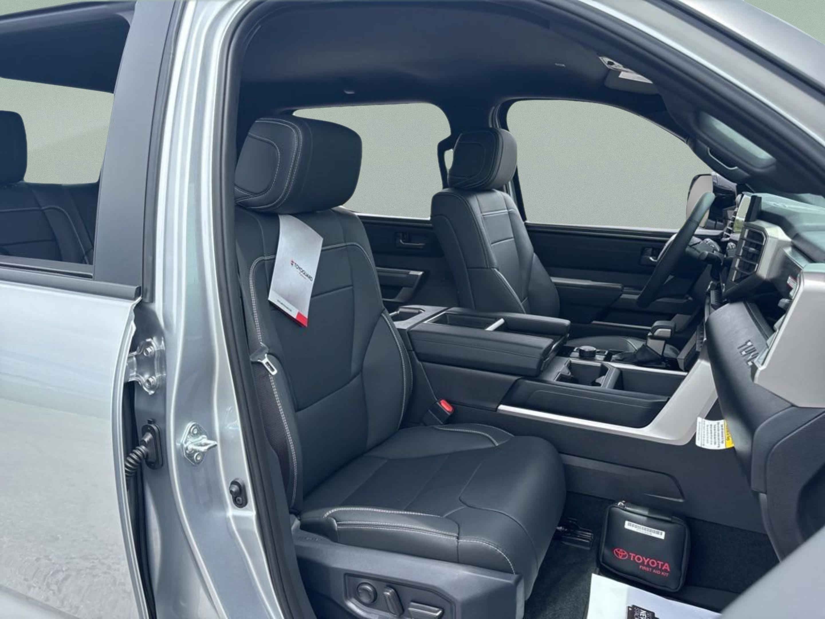 New 2026 Celestial Silver Metallic Toyota SR5 image 30