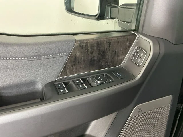 2025 Ford F-350 Super Duty Lariat - Photo 16
