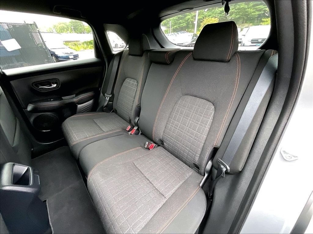 Used 2024 Gray Honda Sport image 15