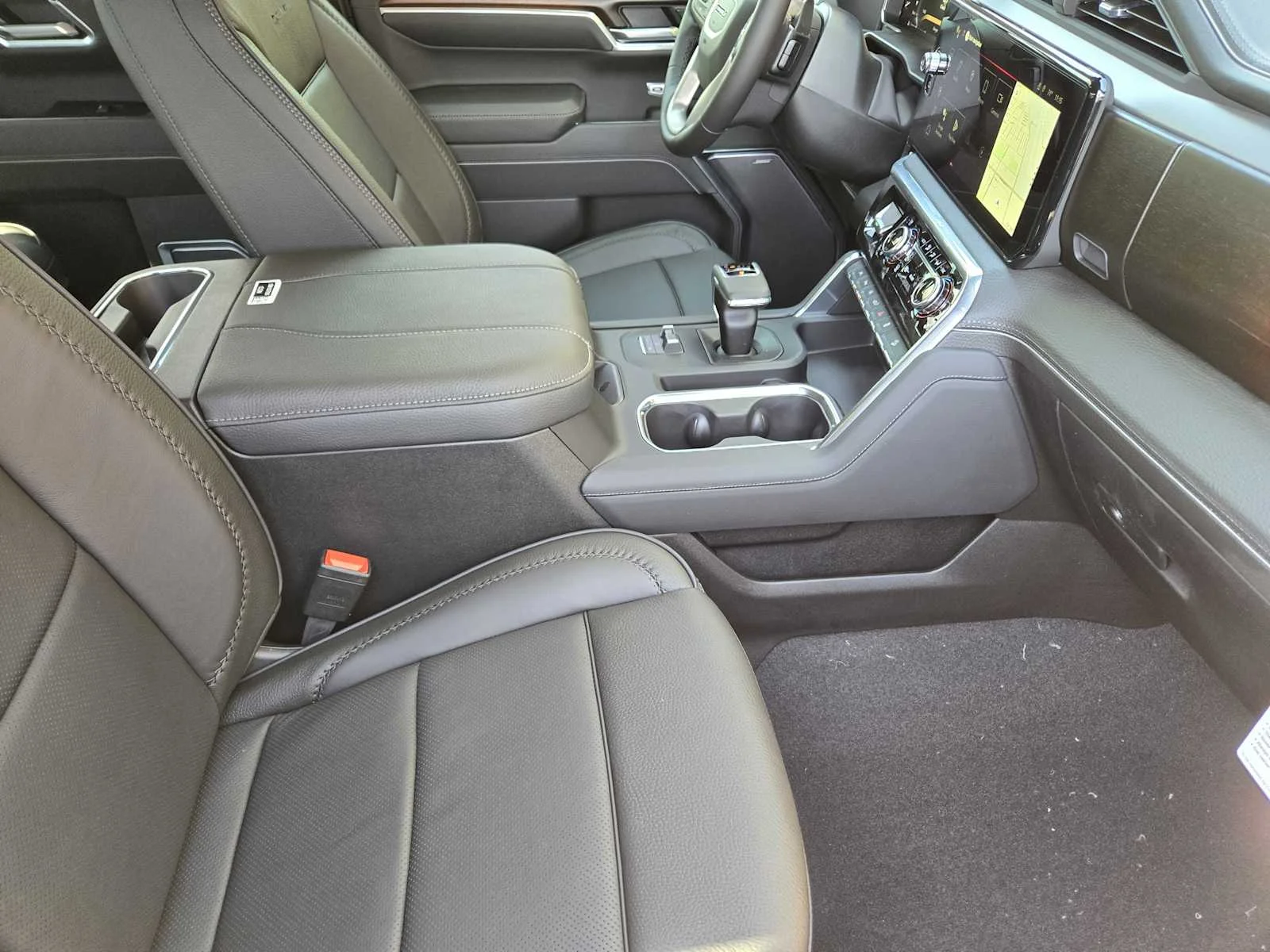 New 2026 Glacier White Tricoat GMC Denali image 9