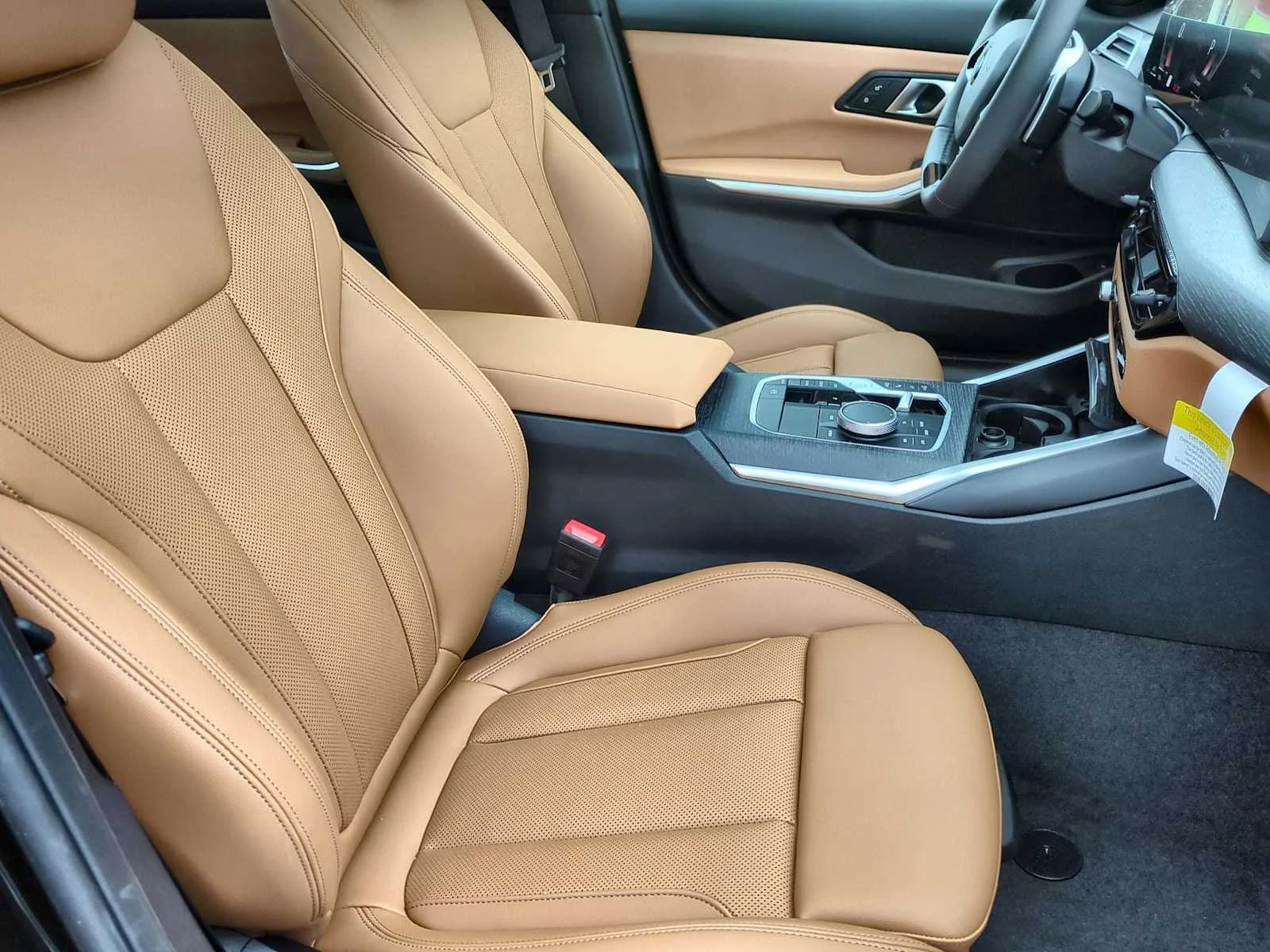 New 2026 Jet Black BMW 330i NA xDrive image 23
