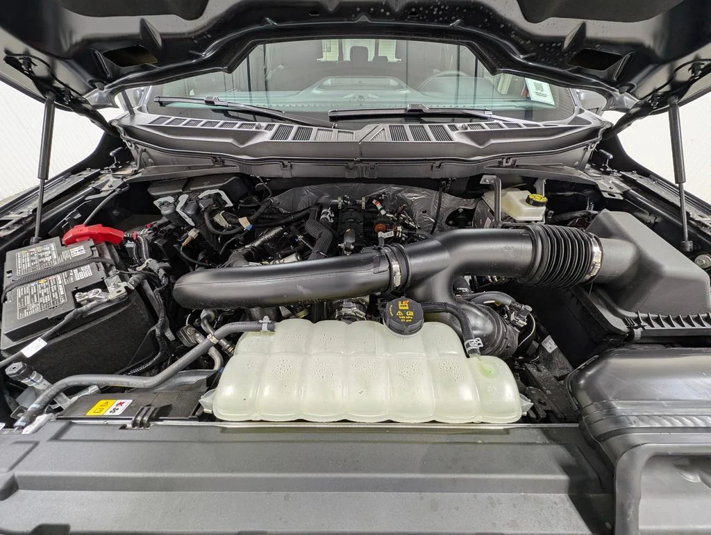 New 2026 Carbonized Gray Metallic Ford Lariat® image 35