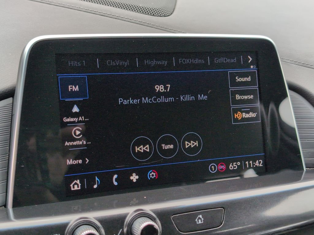 Used 2023 Silver Cadillac Premium Luxury image 23