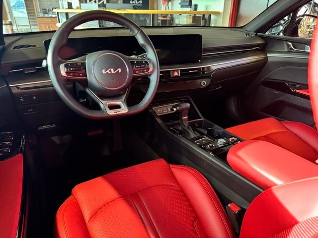 2025 Kia K5 GT-Line - Photo 13