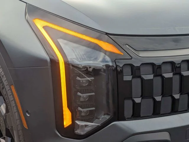 New 2026 Shadow Matte Gray Kia X-Line Prestige image 9