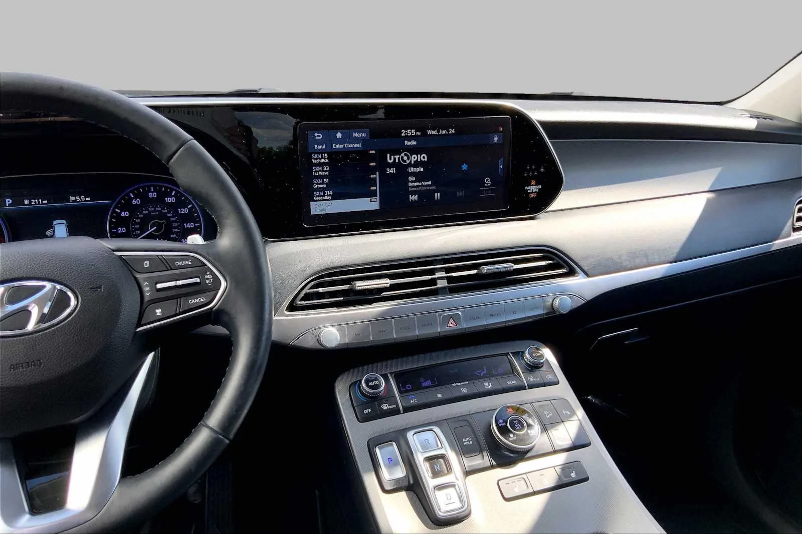 Used 2021 Rainforest Hyundai SEL image 7
