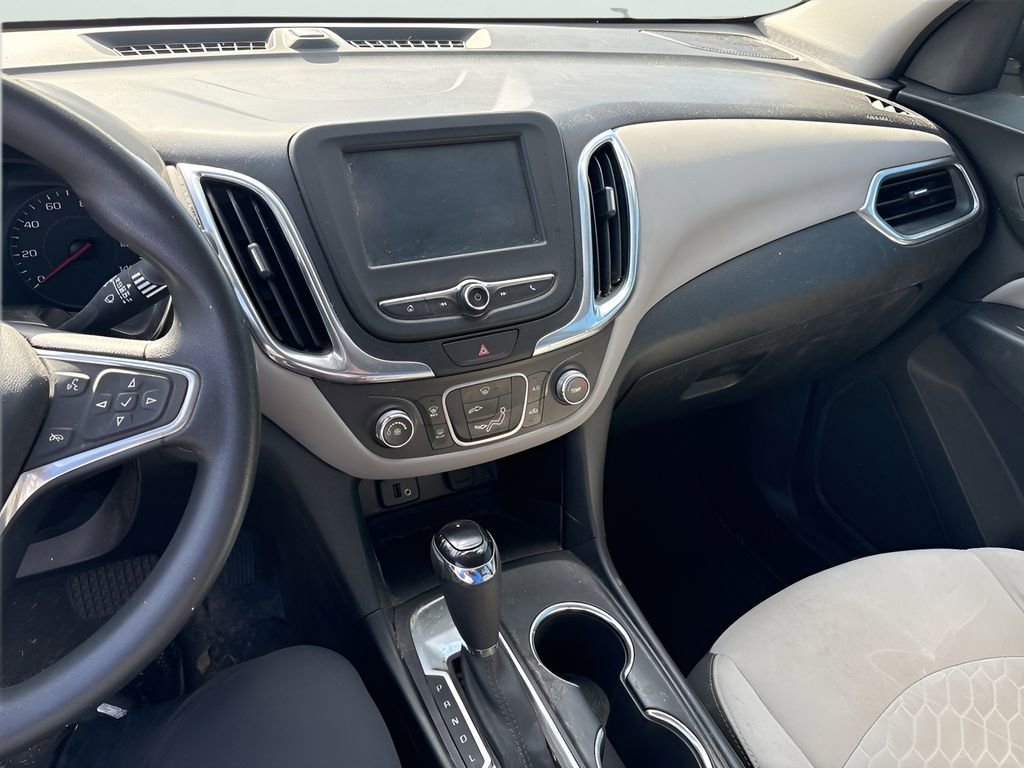 Used 2018 SILVER ICE METALLIC Chevrolet LS image 8