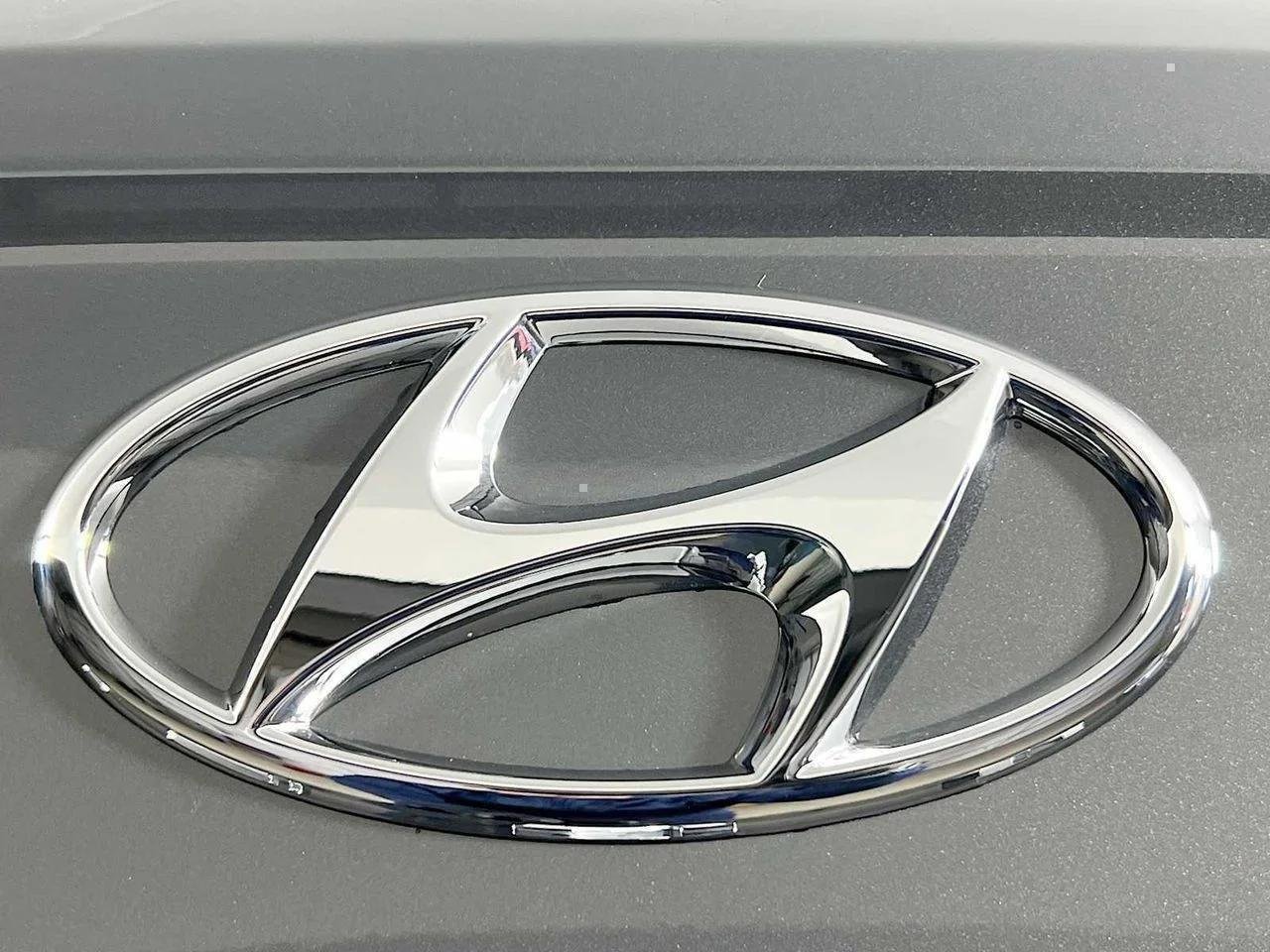 2026 Hyundai Venue — photo 18