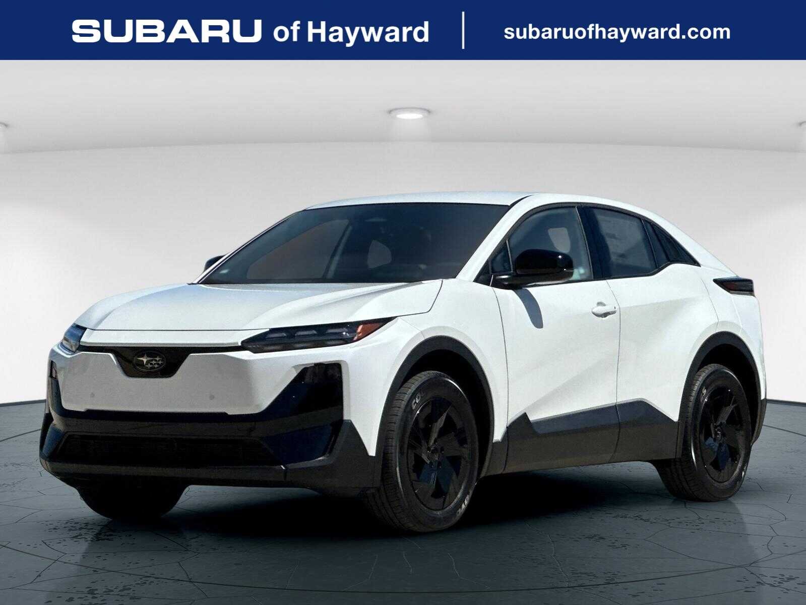 Used 2026 Cosmic White Pearl Subaru 4D Sport Utility image 1