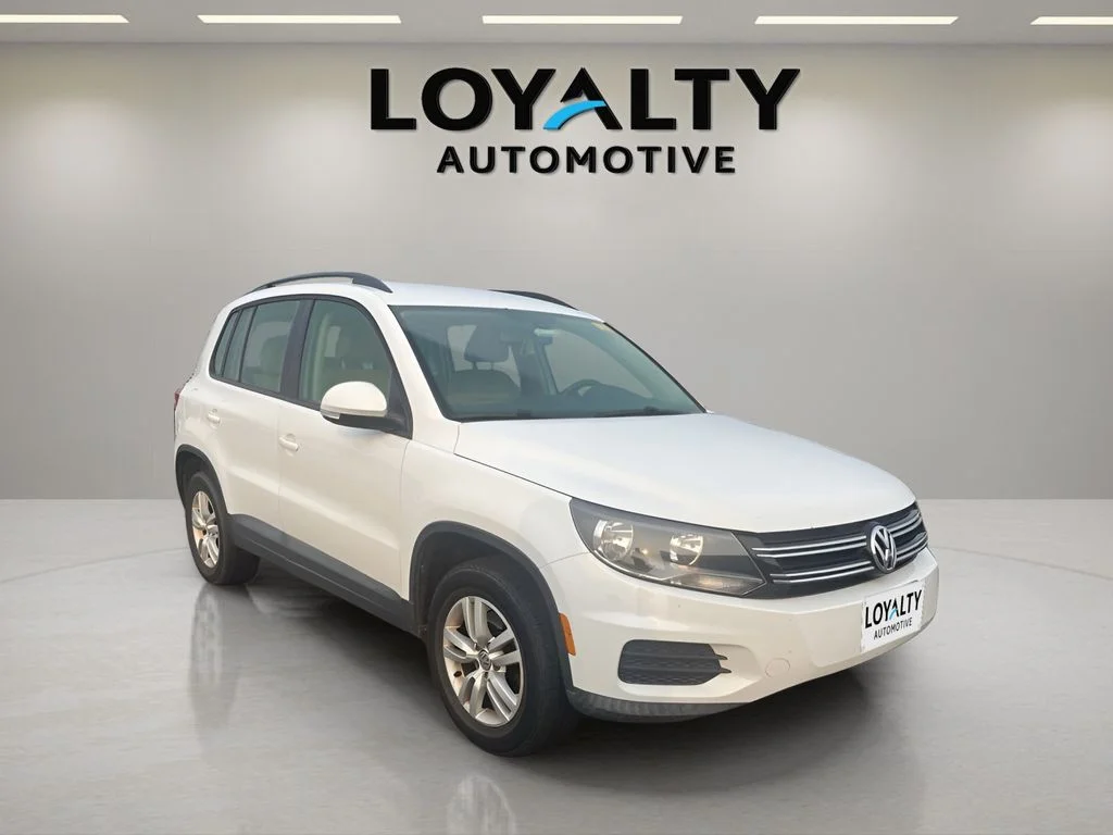 Used 2016 White Volkswagen SE image 7