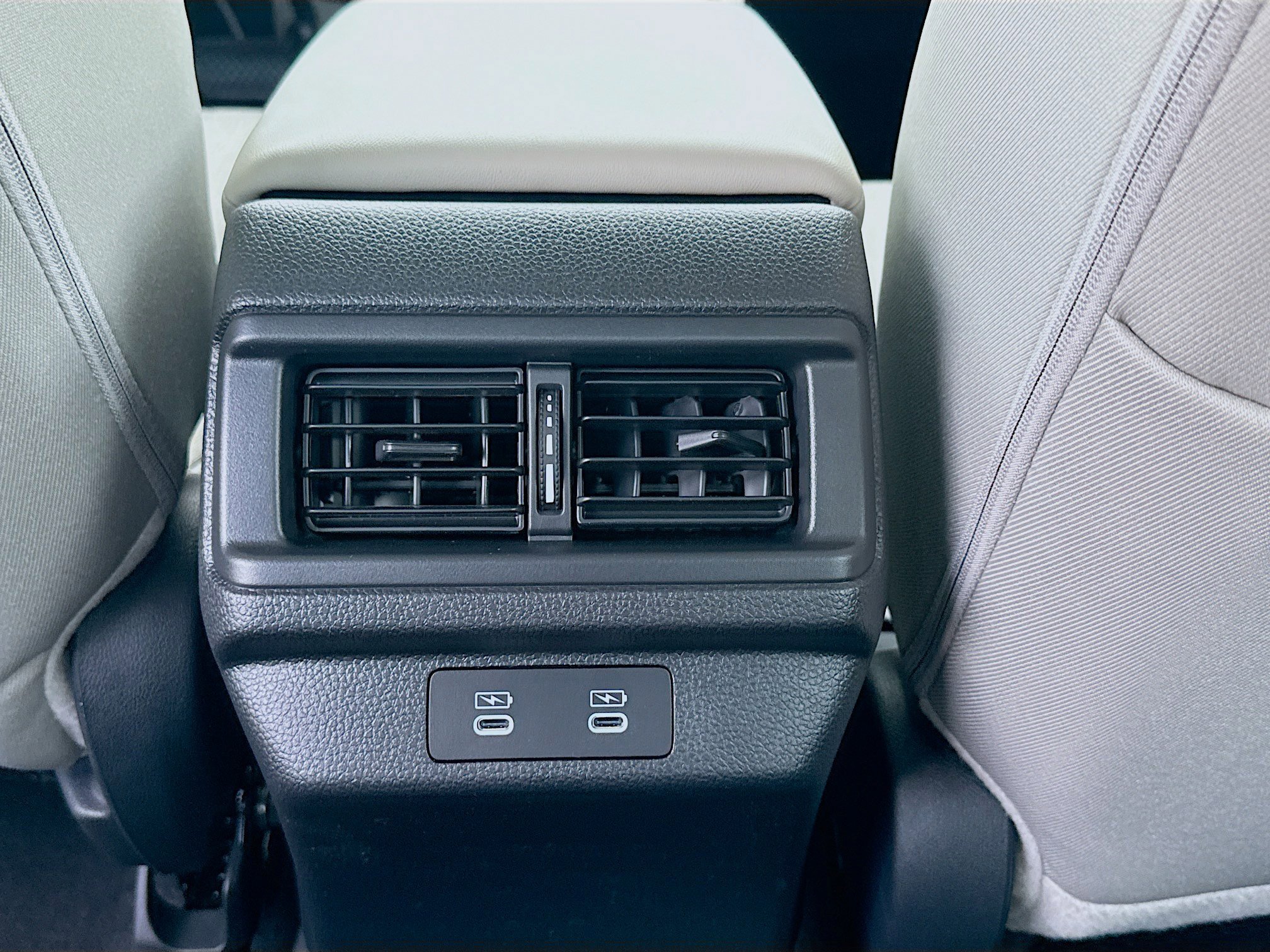 New 2026 Platinum White Pearl Honda LX image 19