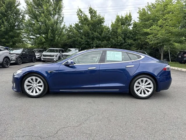 Used 2017 Blue Tesla 75D image 5