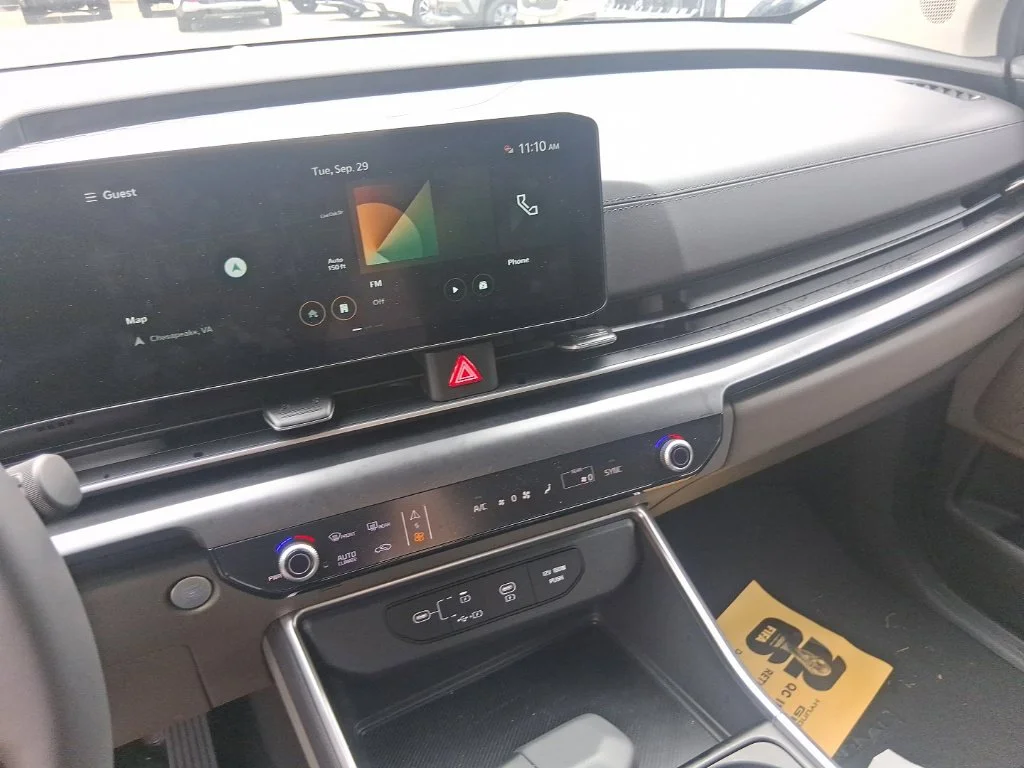 Used 2026 Black Kia LXS image 12