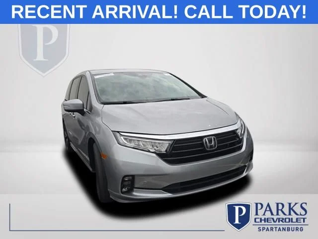 2023 Honda Odyssey Touring's photo