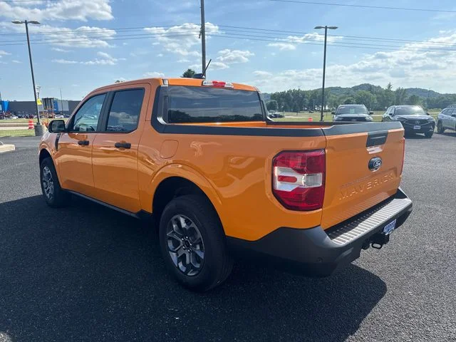New 2026 Orange Fury Metallic Tri-Coat Ford XLT image 6