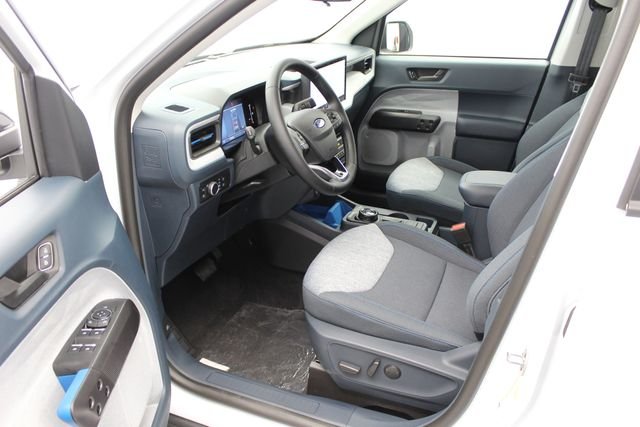 New 2026 Oxford White Ford XLT image 13