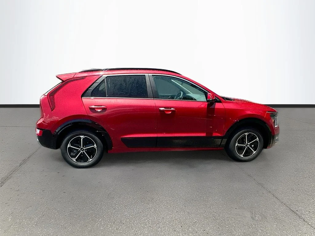 New 2026 Runway Red Kia SX image 8