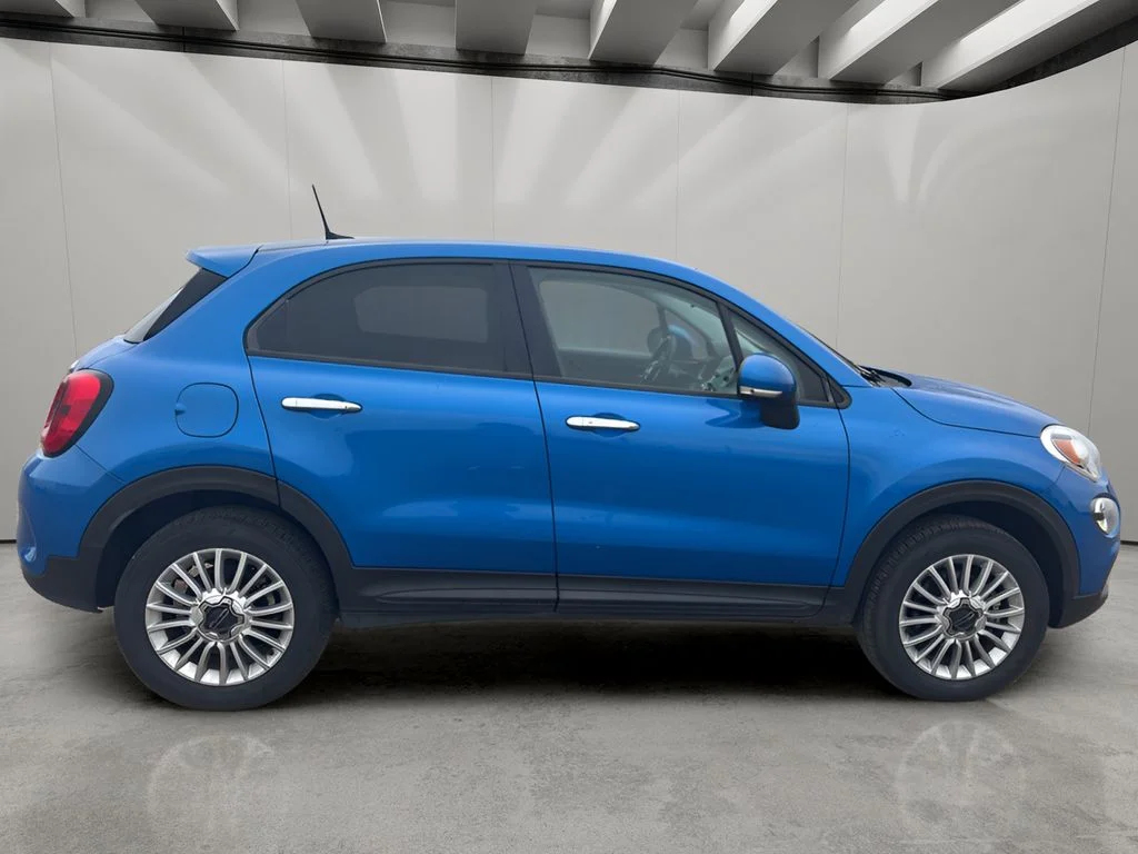 Used 2021 Italia Blue FIAT Pop image 6