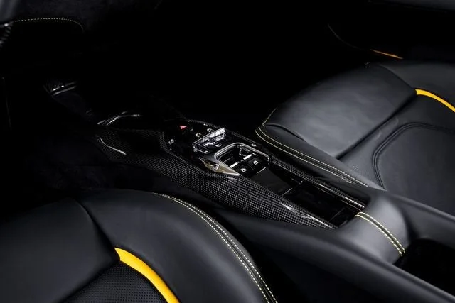 Used 2024 Giallo Triplo Strato Ferrari  image 28