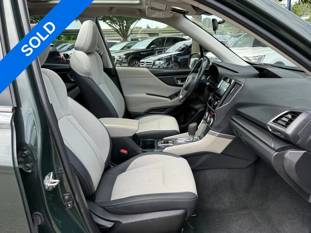 Used 2023 Green Subaru Premium image 32