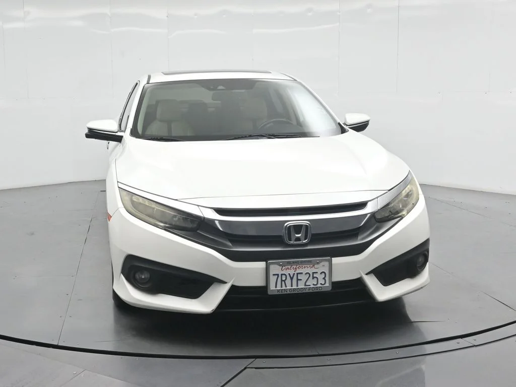 Used 2016 White Honda Touring image 50