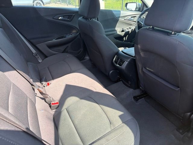Used 2024 Black Metallic Chevrolet LT image 27
