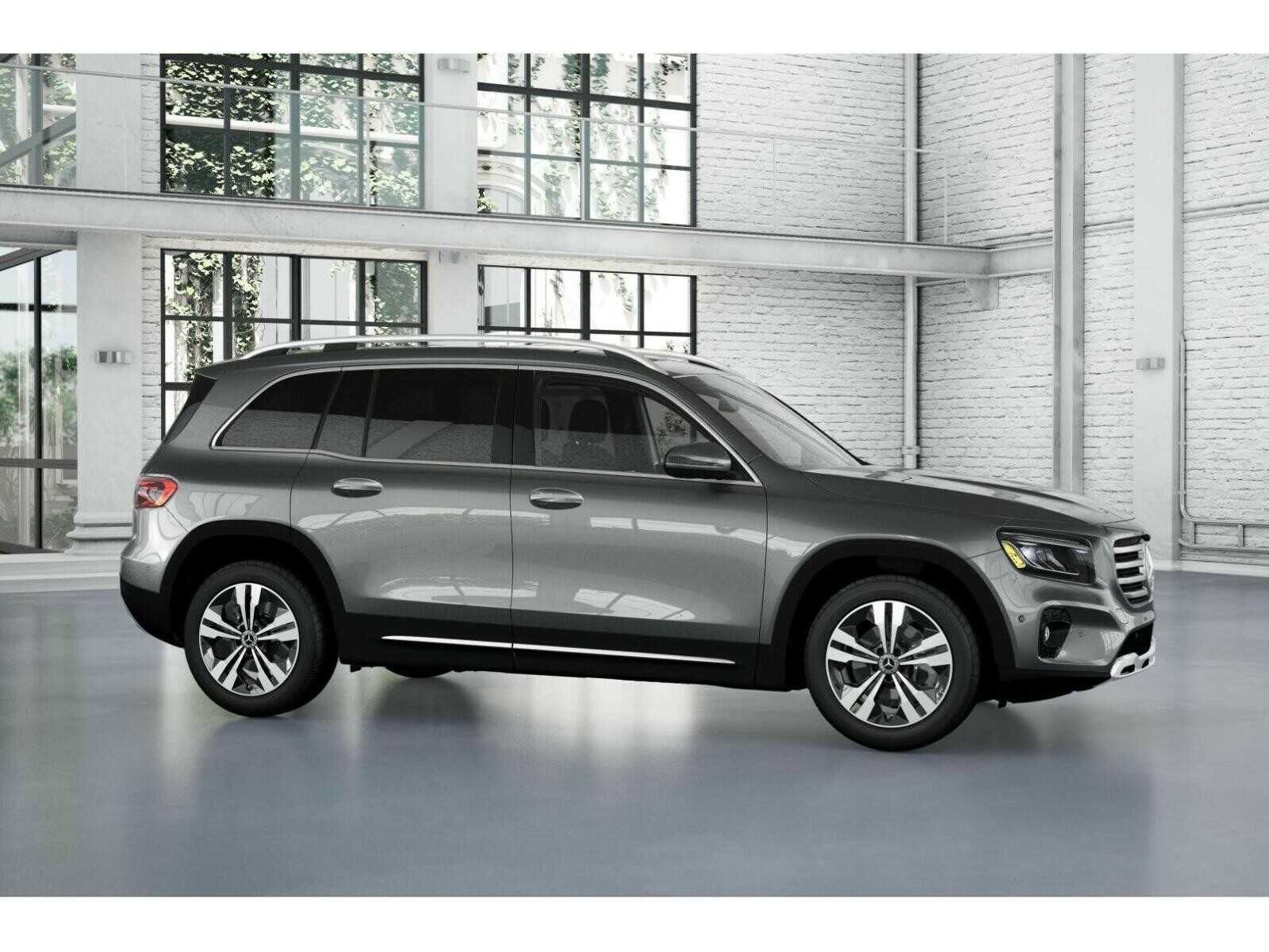 New 2026 Mountain Grey Metallic Mercedes-Benz GLB 250 4D Sport Utility 4MATIC® image 15