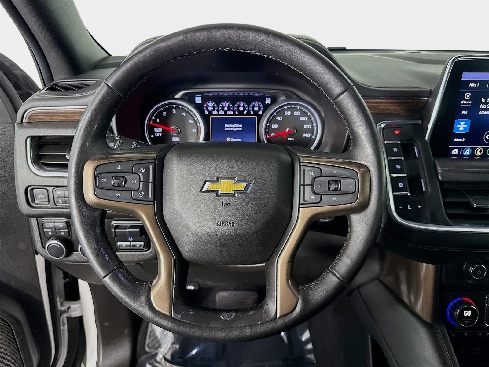 Used 2021 Iridescent Pearl Tricoat Chevrolet High Country image 12