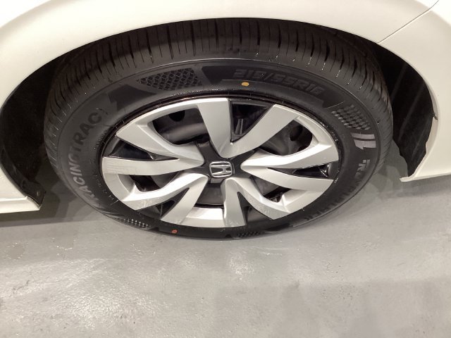 Used 2024  Honda LX image 28