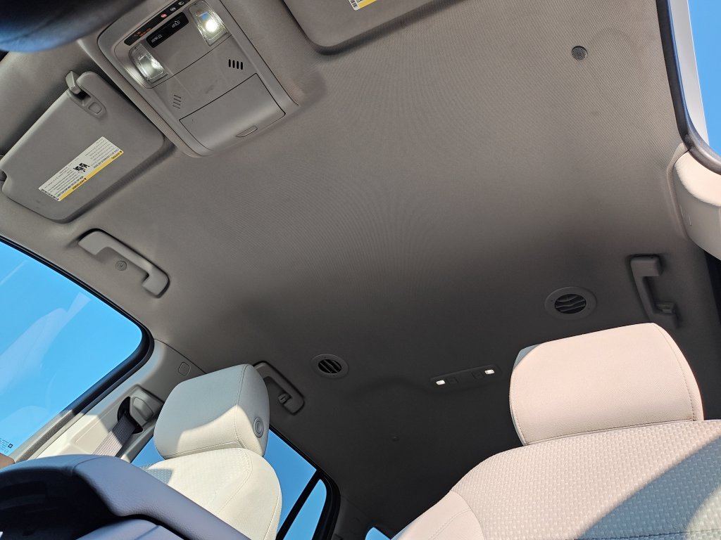 Certified Used 2023 White GMC SLE image 24