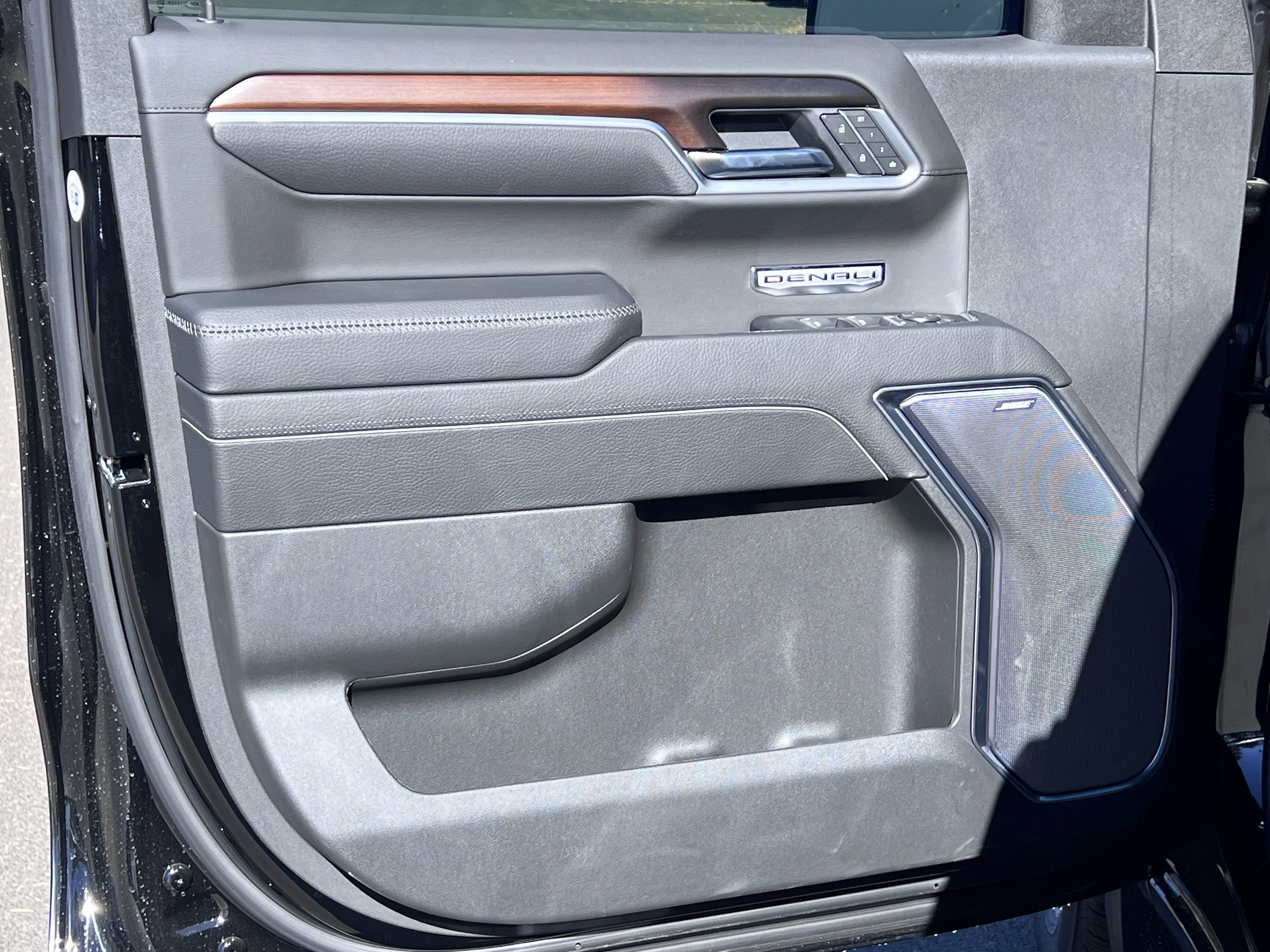 2026 GMC Sierra 1500 Denali - Photo 6