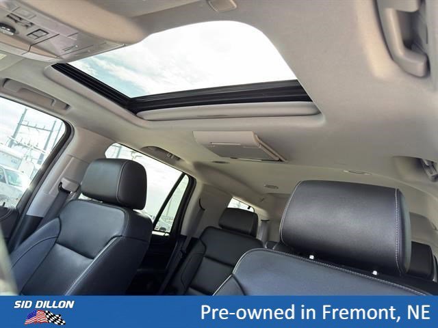 Used 2020 Silver Ice Metallic Chevrolet Premier image 18