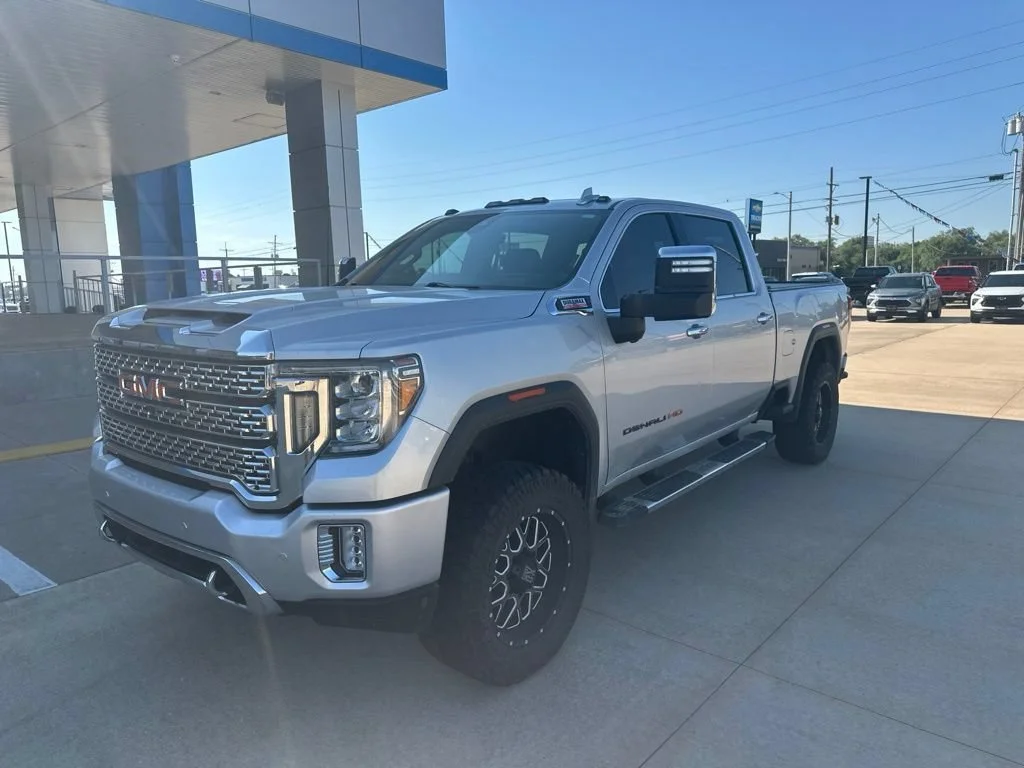 Used 2020 QUICKSILVER METALLIC GMC Denali image 33