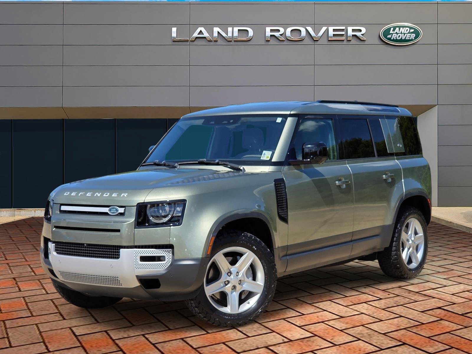 2020 Land Rover Defender SE