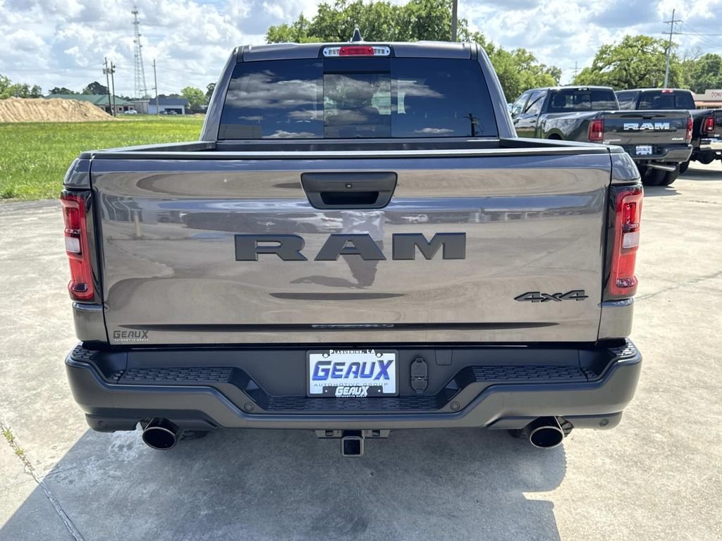 New 2026 Granite Crystal Metallic Clear-Coat Exterior Paint RAM Warlock image 12