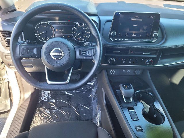 Used 2023 White Nissan S image 9