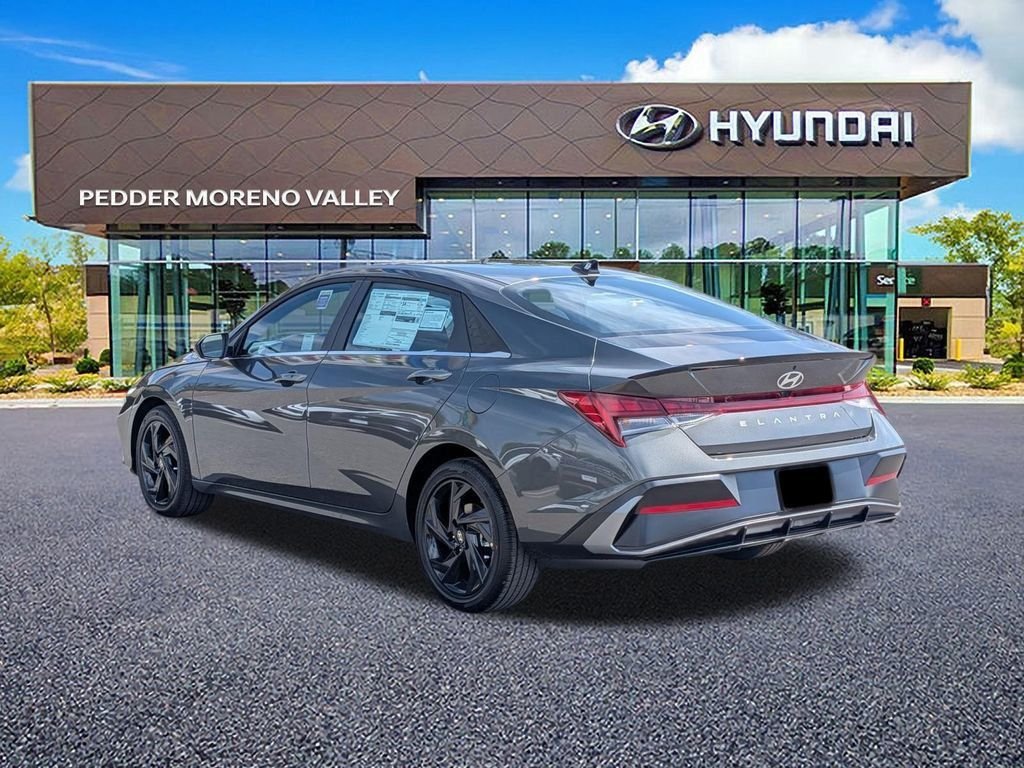 New 2026 Gray Hyundai SEL Sport image 5
