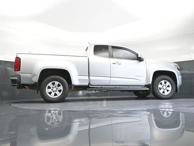 Used 2016 Silver Chevrolet Work Truck image 32