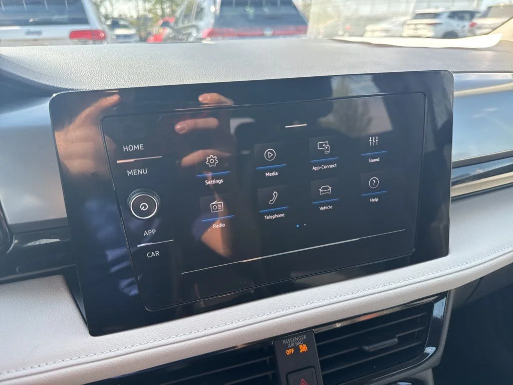 2025 Volkswagen Taos S - Photo 41